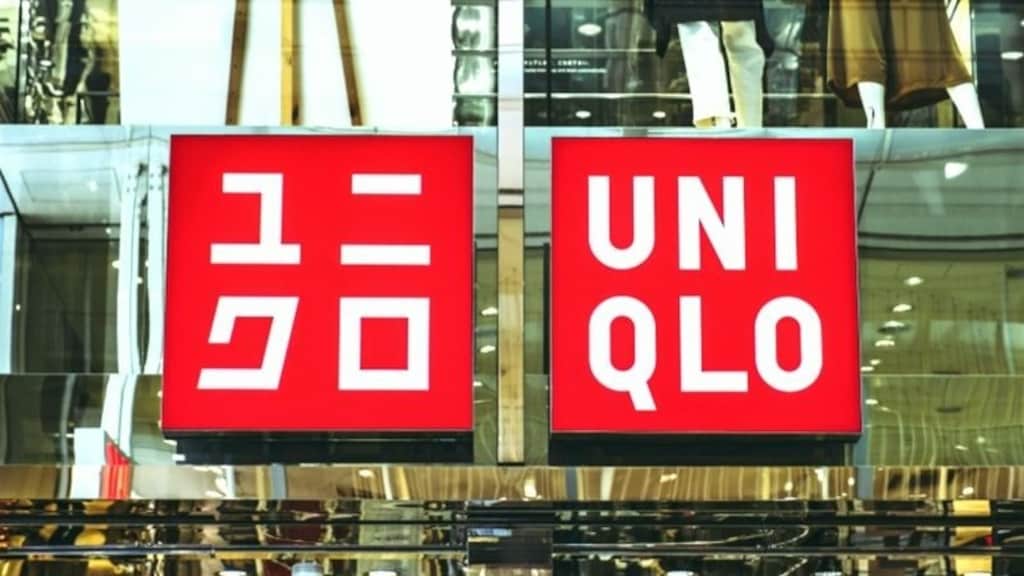 【ユニクロ】どんな体型にもフィットする万能パンツ「スマートアンクルパンツ」に注目