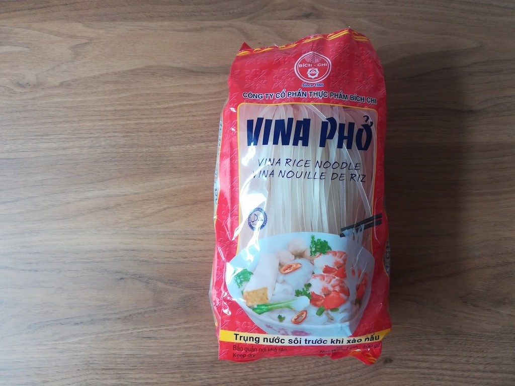 業務スーパーのフォーは1食約27円！ライスヌードル乾麺400gのアレンジレシピ