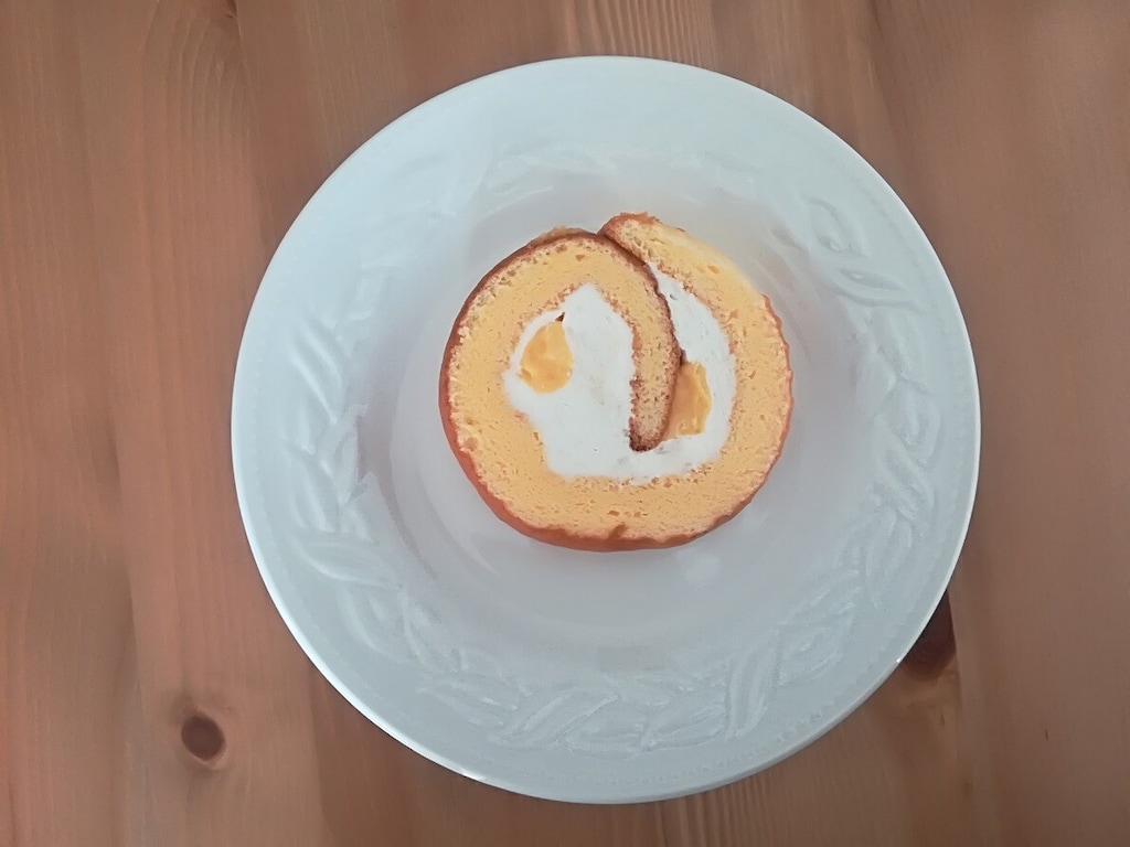 シャトレーゼのロールケーキはコスパ最強！ リピ確定のふんわり食感
