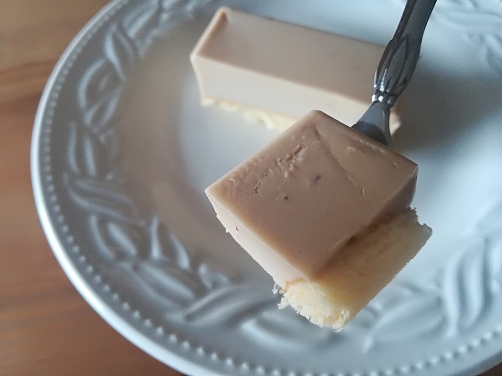 新作！業務スーパーのモンブランムースケーキは376円！リッチチーズケーキとの違い