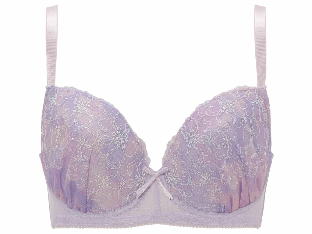 大きいバストもコンパクト見せに見せる！アモスタイルの「グラマーブラ」が可愛すぎ