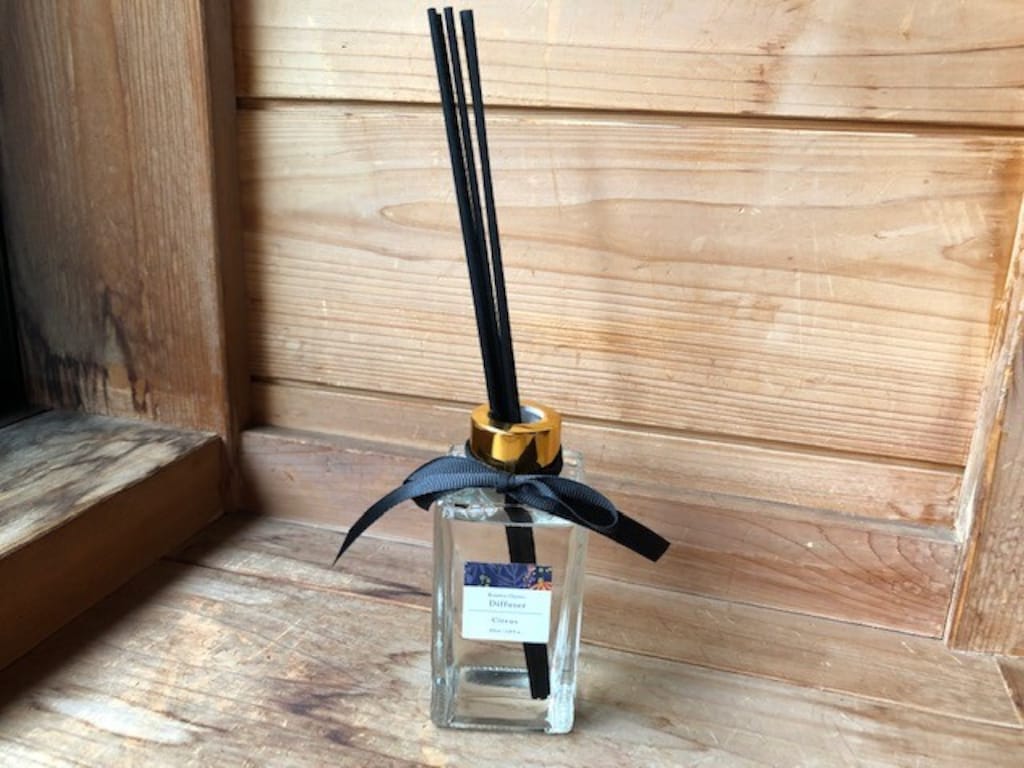 ダイソーはアロマグッズが充実！買ってよかった1位はシトラス系アロマディフューザー