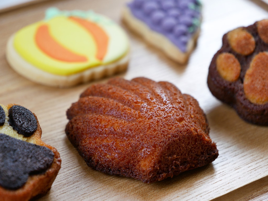 希少な枇杷（びわ）蜜へのこだわりがハンパない！パティスリージュノーのマドレーヌ