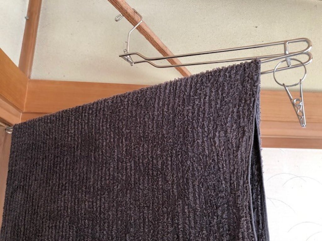 【カインズ】乾きにくい大きな洗濯物に◎「バスタオルハンガー」でお悩み解決！