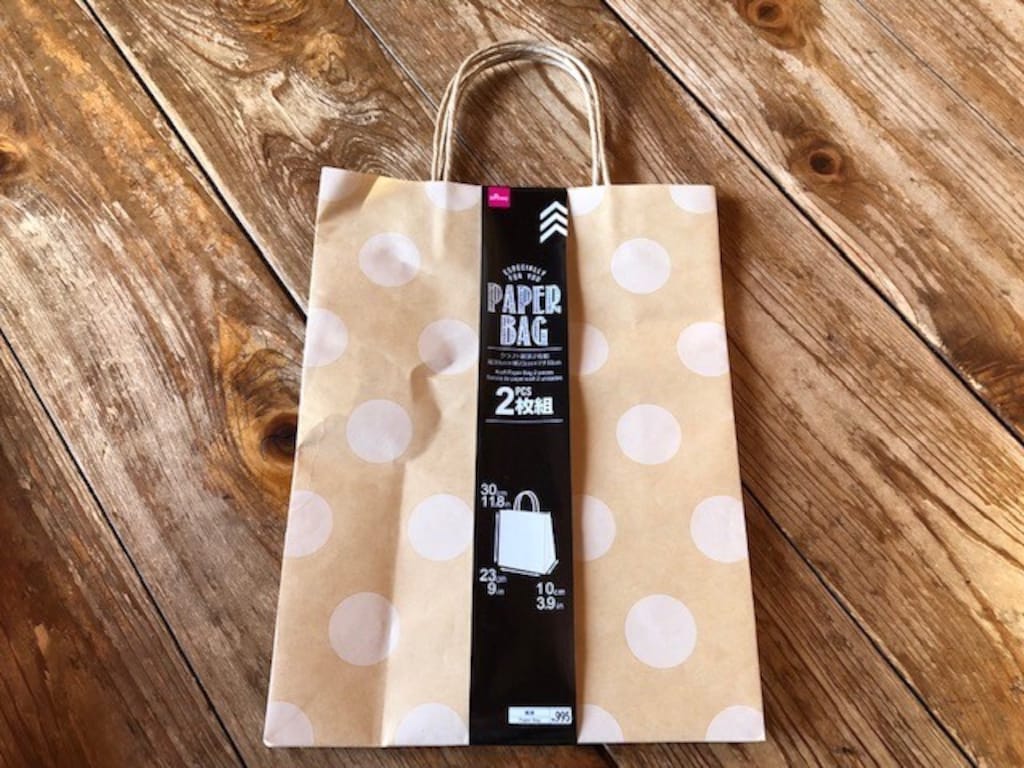 100均ダイソーのラッピンググッズはおしゃれ＆高見え！おすすめは「クラフト紙袋」