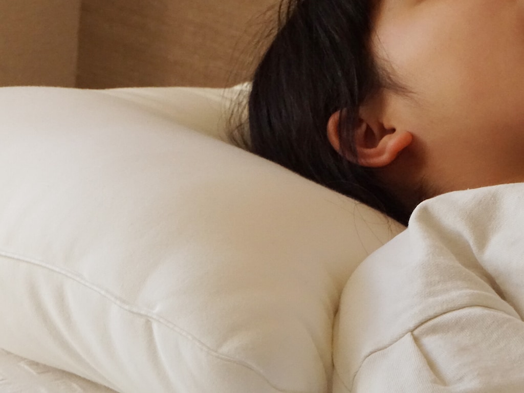 無印良品「頭を支える沈み込み過ぎないふっくら枕・低め」は4990円で枕難民に◎