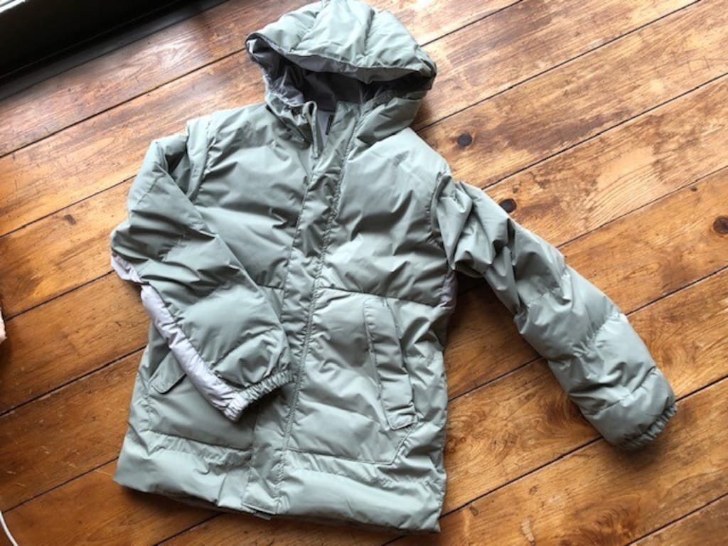 ワークマンのおすすめのレディース「フーディー」は防風撥水！防寒できて動きやすい