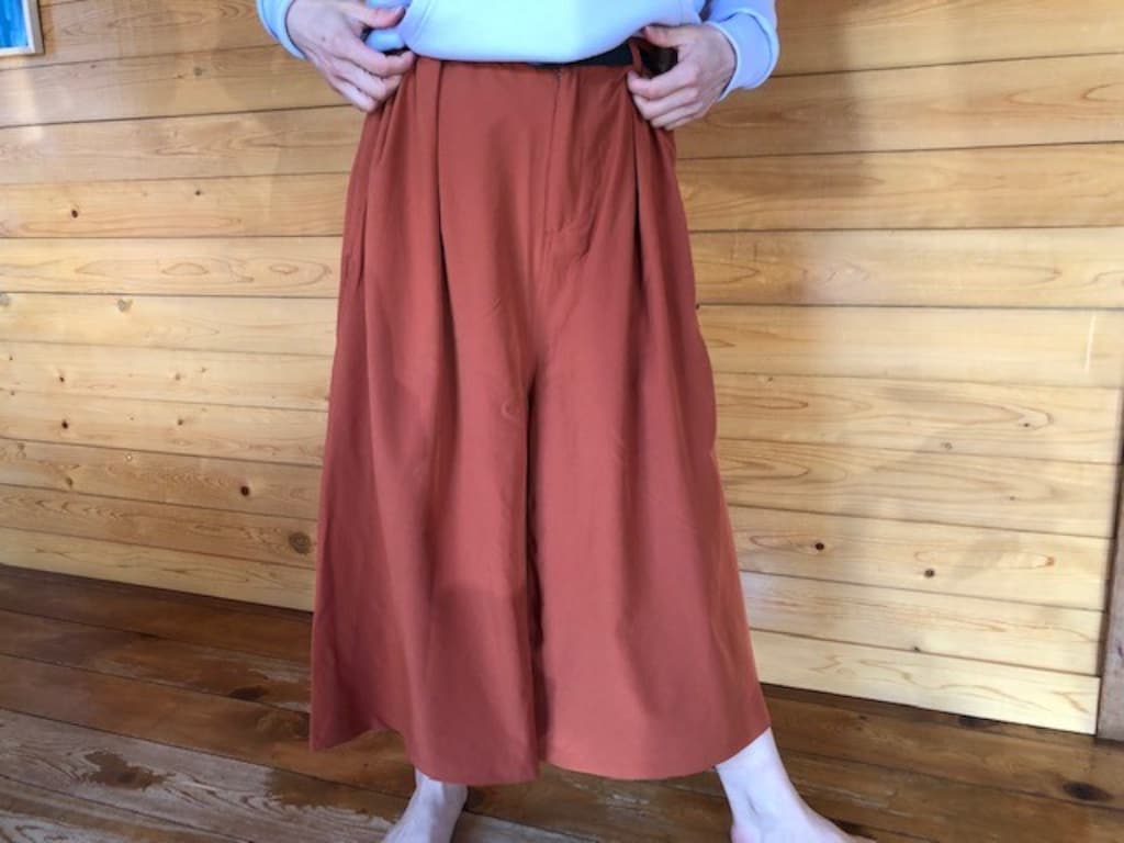 【最新版】ワークマンのレディース「ガウチョパンツ」でおしゃれコーデ！撥水で雨も◎