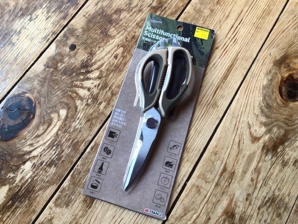 ワークマンの多機能ハサミ「マルチシザース」はアウトドア以外にも！料理に使ってみた