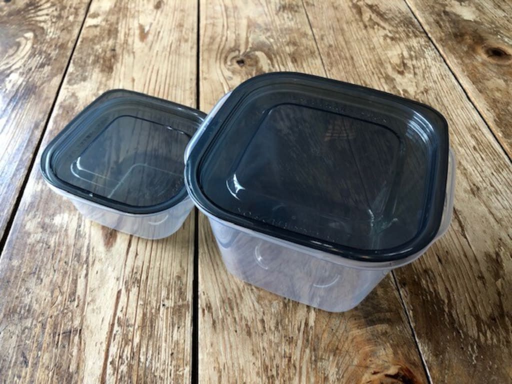 【100均】タッパー活用術！残ったケーキを潰さずに保存する便利な方法とは？