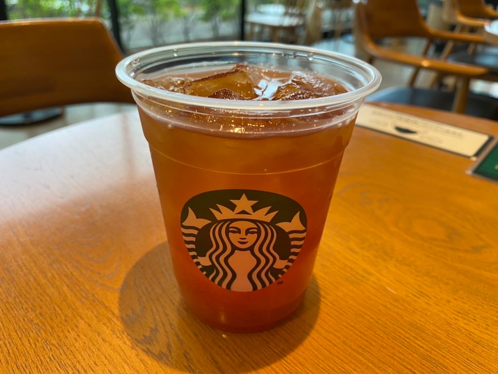 スタバ「ゆずシトラス&ティー」のおすすめカスタム、シナモンアップル果肉変更が美味