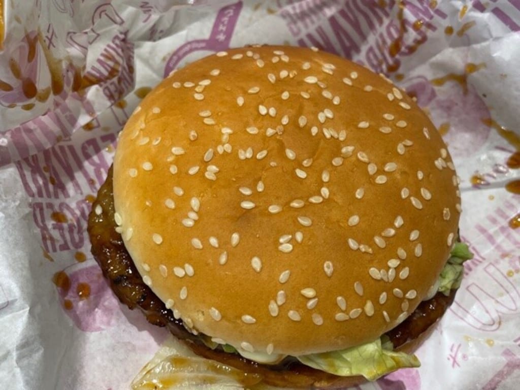 マクドナルドのてりやきマックバーガーは海外で食べられない！甘辛ソースとマヨが絶妙