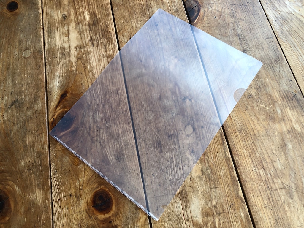 ダイソー「クリアホルダー」余った時はどう使う？ピアスに使えるまさかの収納術は必見！