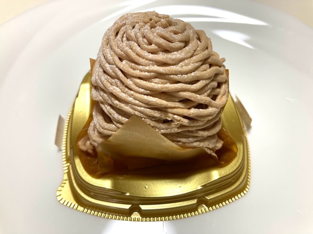 セブンイレブン「イタリア栗のモンブラン」は本格派！345円の贅沢