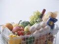 食費、月1万円台は可能？実現できる人・できない人
