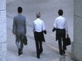 ムムムっ！会社員のおこづかい３年連続減少