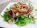 フライパンでつくる初カツオサラダ