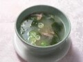 熱々とろとろ～　じゃがいもとわかめのスープ