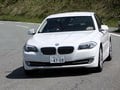 精密機械仕立てが伝わるBMW5シリーズ