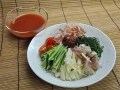 麺のつゆは、トマトジュース！