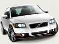 2ケタ万円から狙えるボルボC30はデザインで買う！