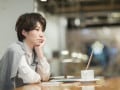 恋人がいないって不幸なの？恋人がいなくても幸せな人の特徴
