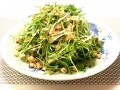 水菜の豆腐そぼろサラダレシピ……おかずになる大盛サラダ！