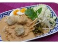 ピリ辛ダレで食べる　タイ風カレーそうめん