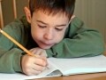 集中力もアップ！子どもの「姿勢」矯正