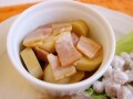 こっくり洋風煮物。里芋とベーコンのバター醤油煮