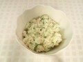 小松菜と鶏ひき肉のミルク粥レシピ……体調の悪い時にもおすすめ！