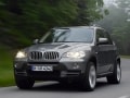 BMW X5が新車時の半額以下、200万円台から選べる！