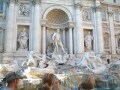 海外旅行保険、70歳以上はどう選ぶ？