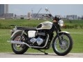 トライアンフ人気No.1モデル「ボンネビルT100」