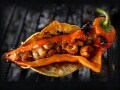 食通も唸る！ティファナの無国籍シーフードタコス屋台