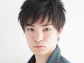 さりげないツーブロックでアレンジが可能なスタイル