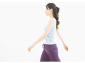 おばさん度診断でチェック！ その姿勢・仕草が老けを招く？