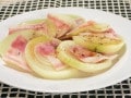 新玉ねぎのベーコン蒸しレシピ！電子レンジで3分でできる簡単調理
