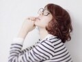 パーマで動く毛先がおしゃれな大人カジュアル