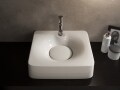 富士山をイメージした洗面、LED付水栓／2015.04新商品