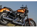 XL883R 人気のスポーツスターがグラフィックチェンジ
