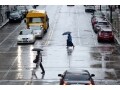 梅雨に体調不良の人へ！しゃがむだけ健康チェック法