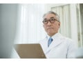 【症例画像あり】白人は皮膚がんになりやすい？ 人種による肌の色と病気の違い