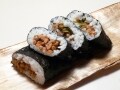 納豆おにぎりのレシピ！汁漏れなしだからお弁当にも