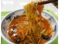 東大本郷キャンパスの学食で赤門ラーメンをいただく