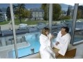 温泉で『治療』をするフランスの入浴事情