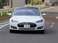 0→100km/h加速3.3秒「テスラモデルS」4WDを体感