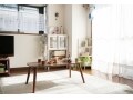 壁紙貼りDIYで大変身！昭和レトロな部屋に暮らす