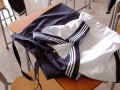 制服は捨てる？寄付する？着なくなった制服の活用方法