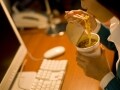夜食症候群の治し方・対策法…ダイエット失敗や健康リスクも